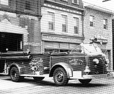 camden-fire/cfd-engine3-1953-alf-001b.jpg